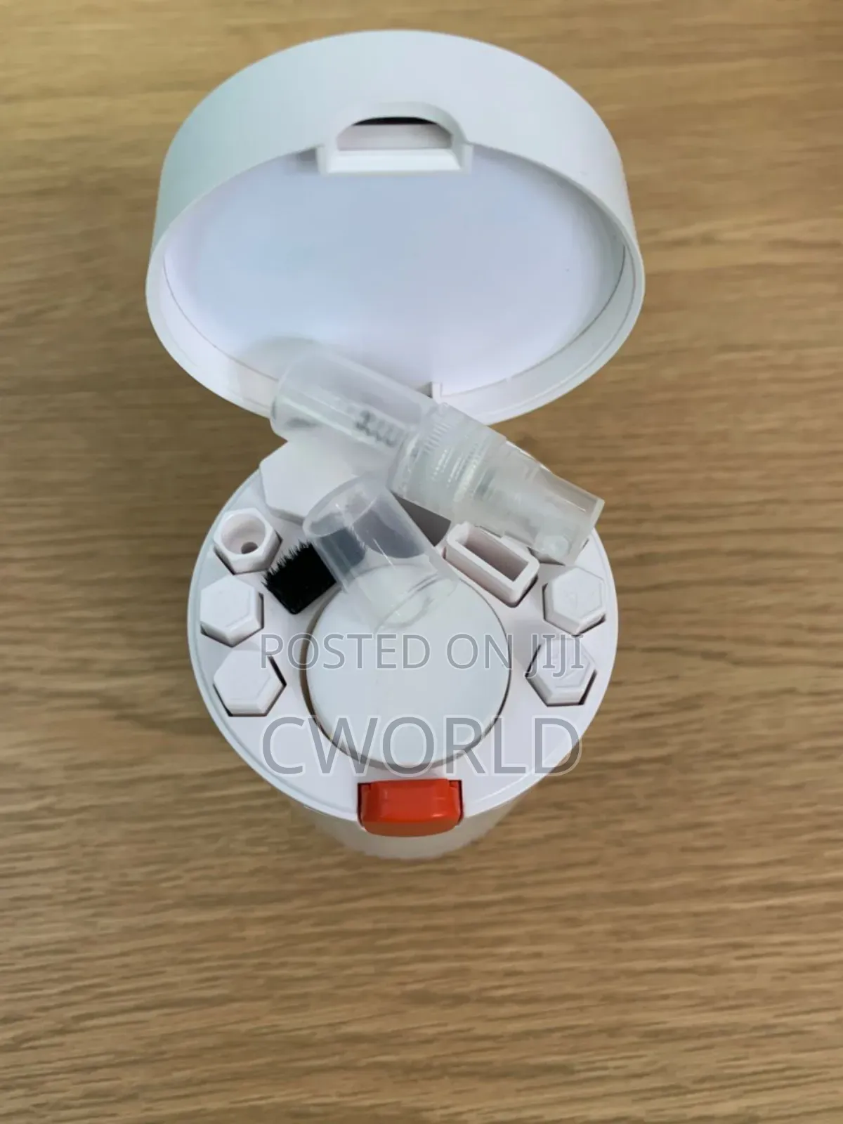 Multi-Functional Cleaning Kit