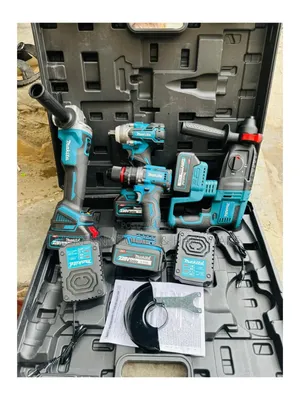 Makita 4-in-1 Cordless Power Tool Combo