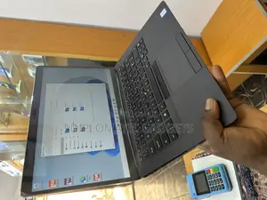 Laptop Dell Latitude 5400 8GB Intel Core i7 SSD 256GB