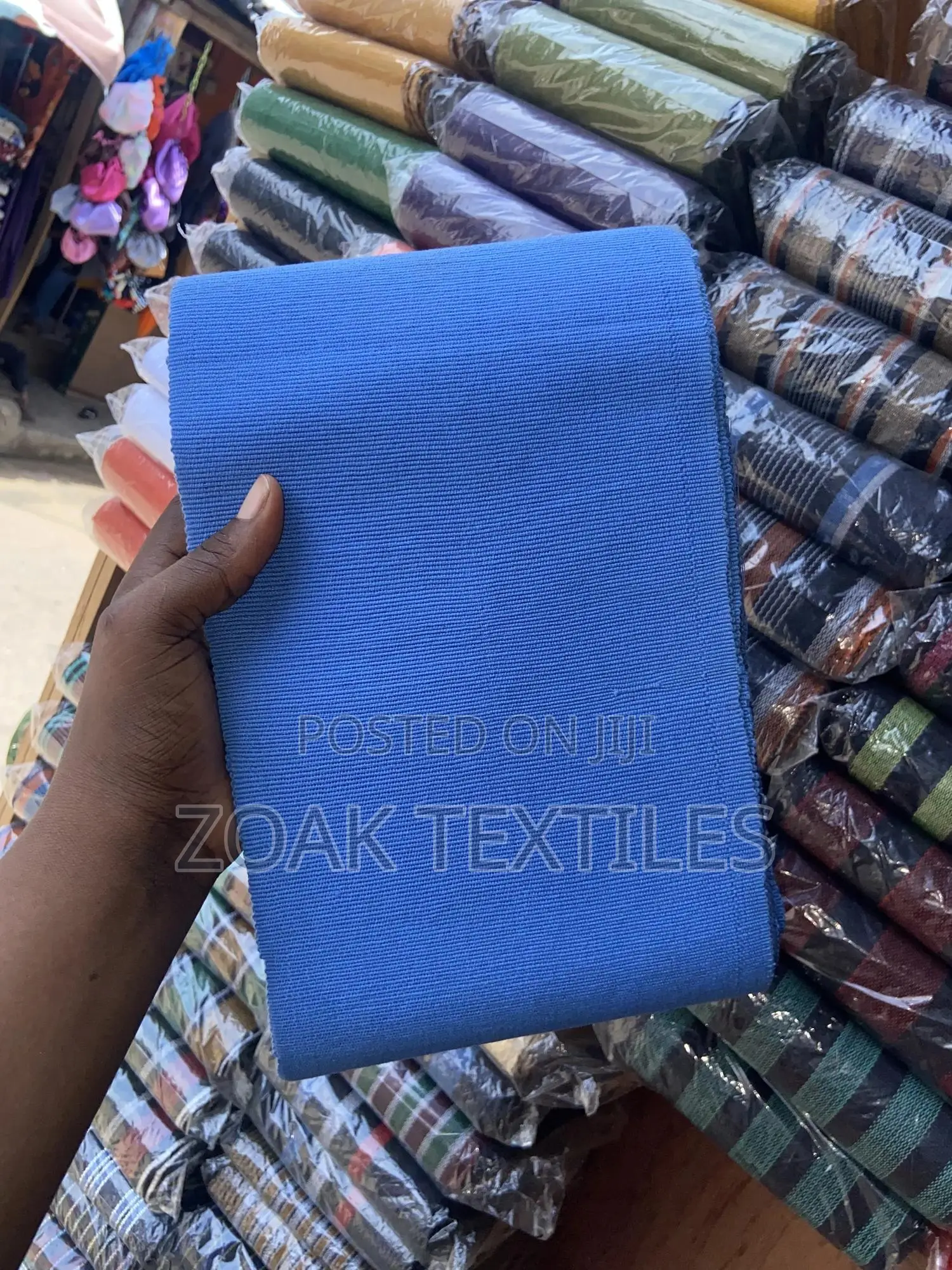 Plain Coloured Asooke
