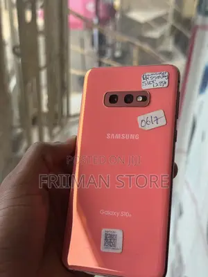 Samsung Galaxy S10e 128 GB Red