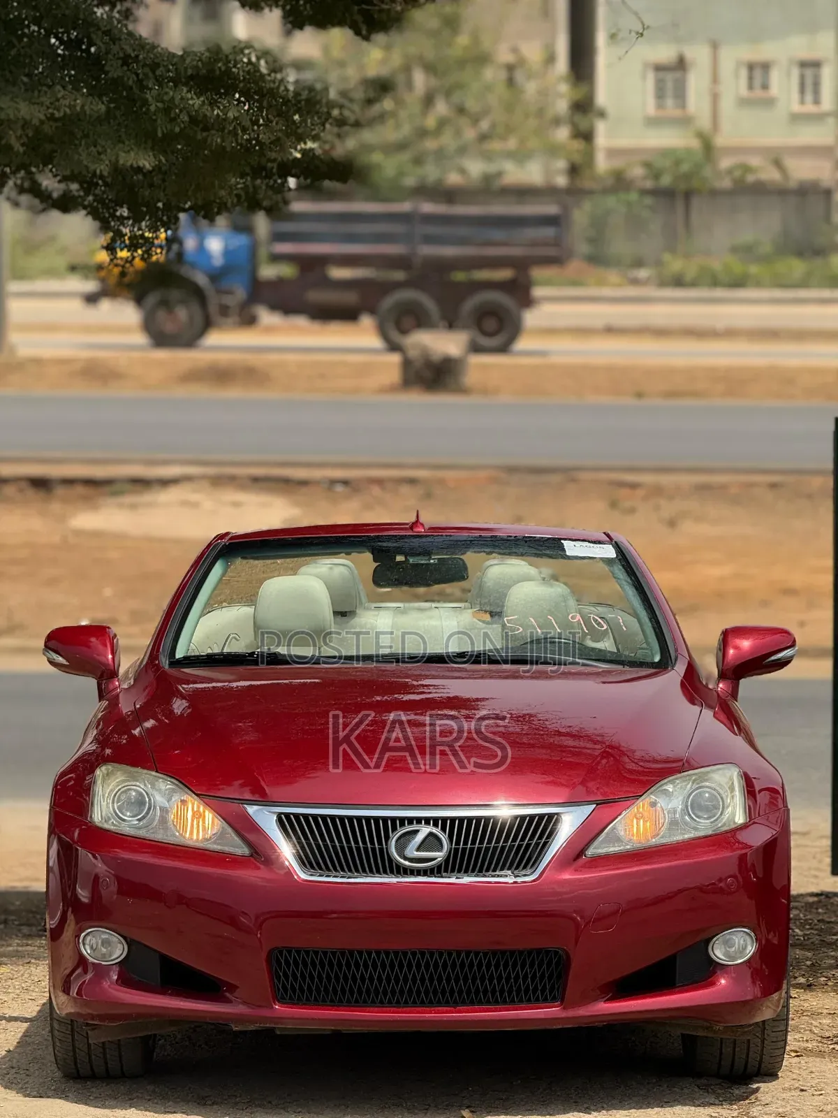 Lexus IS 250 C 2010 Red