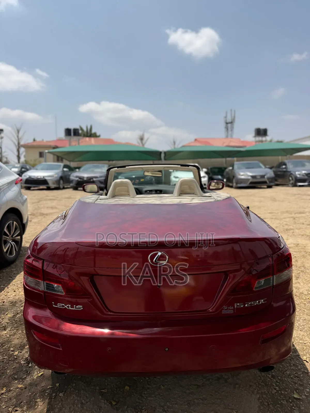 Lexus IS 250 C 2010 Red