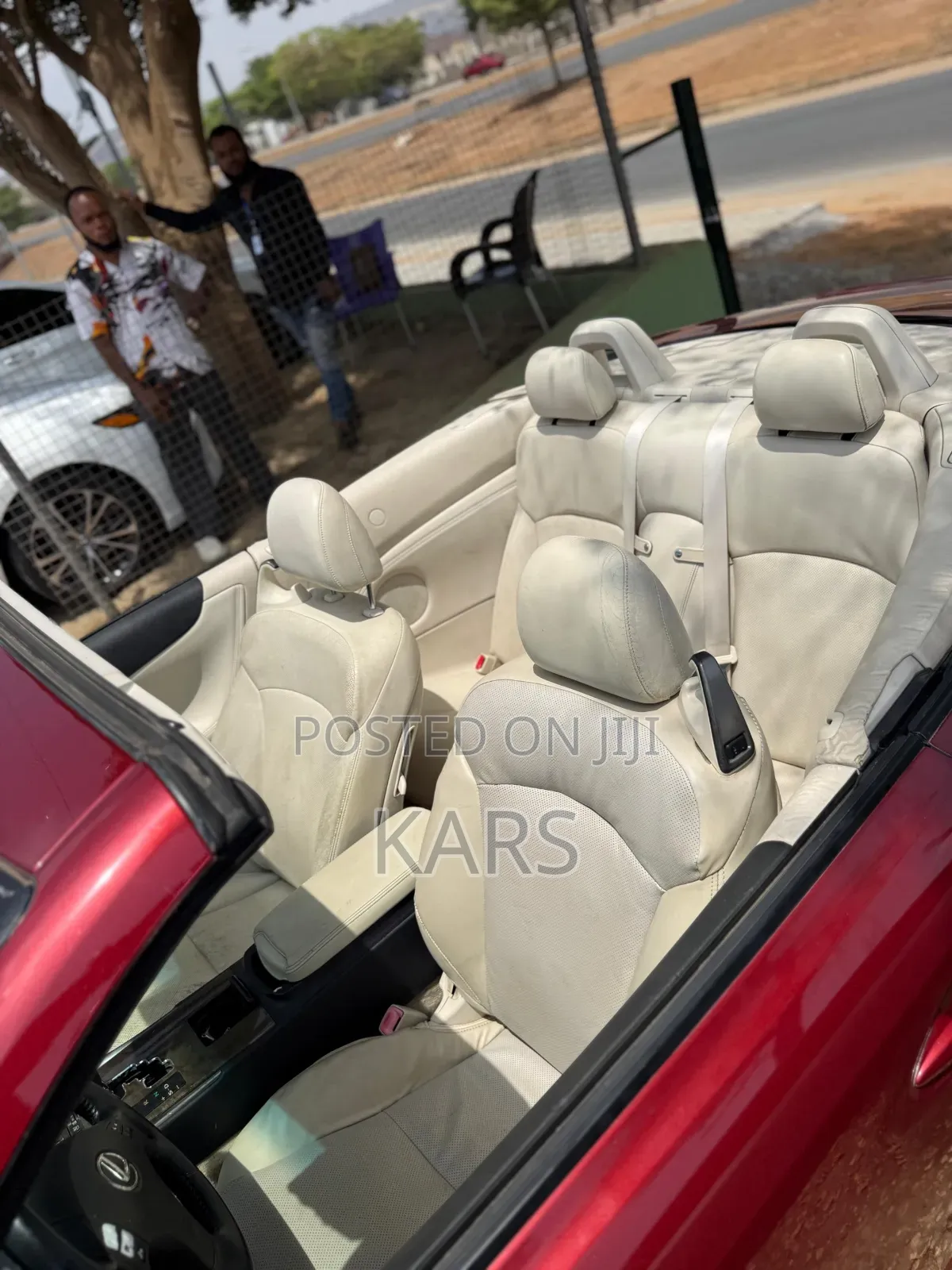 Lexus IS 250 C 2010 Red