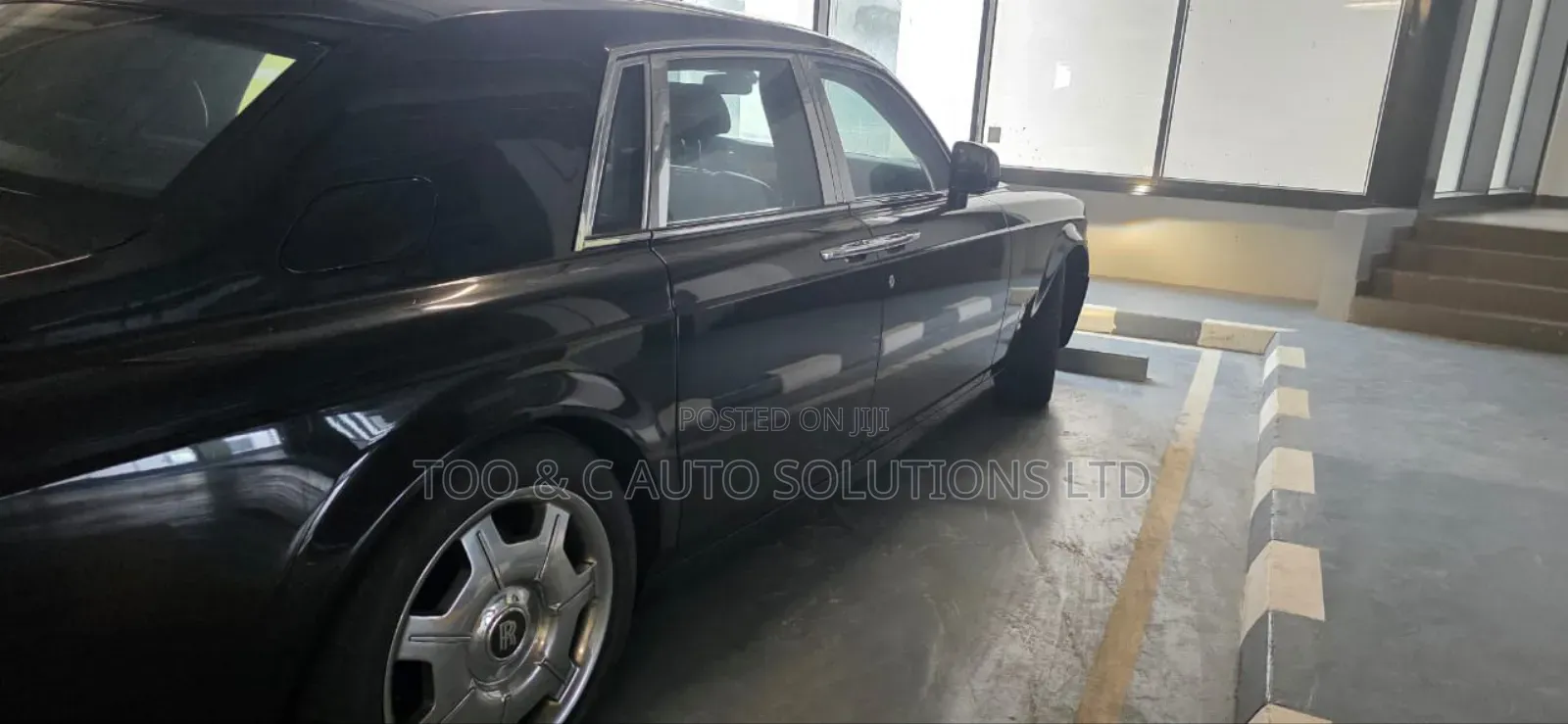 Rolls-Royce Phantom EWB 2010 Black