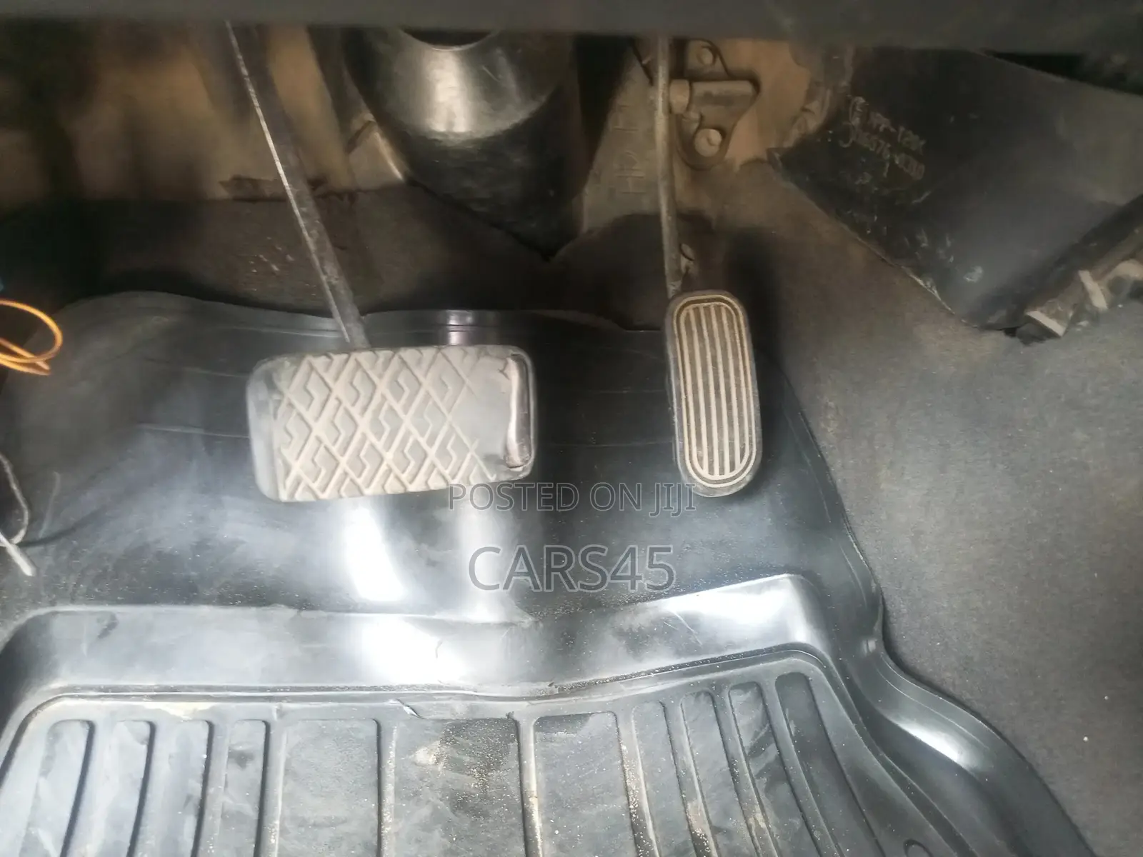 Toyota Matrix 2004 Silver