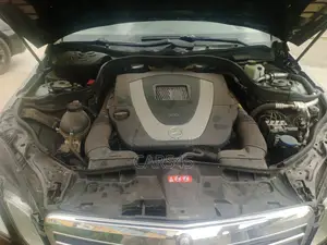 Mercedes-Benz E350 2011 Black