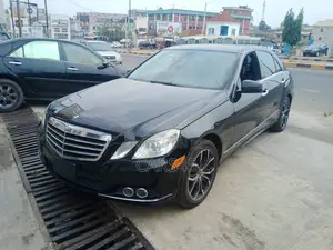 Mercedes-Benz E350 2011 Black