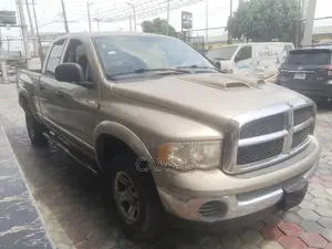 Dodge RAM 2003 Beige