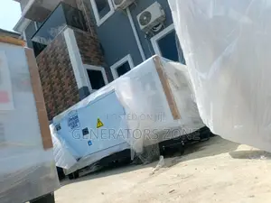 Soundproof Power Generator 15kva Perkins Diesel