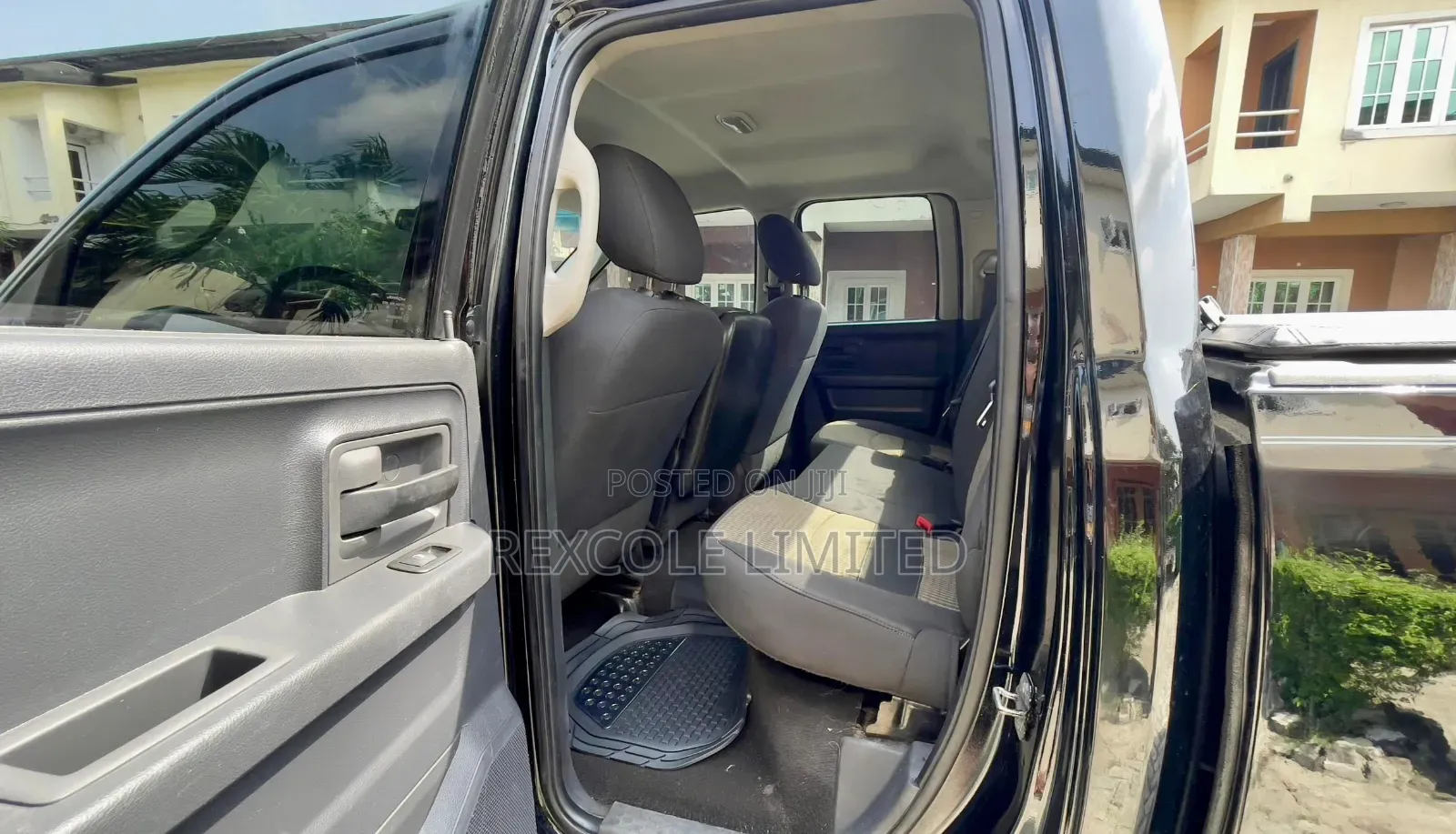 Dodge RAM 2010 Black