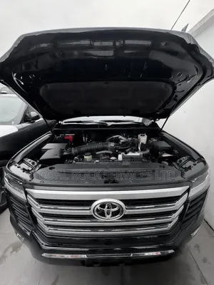New Toyota Land Cruiser LC300 2024 Black