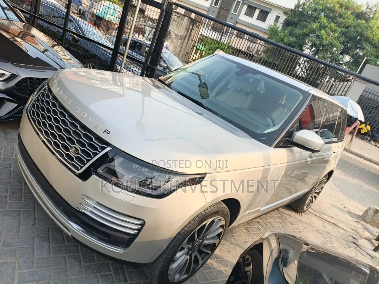 Land Rover Range Rover Vogue 2014 Beige