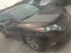 Toyota Venza 2010 Brown