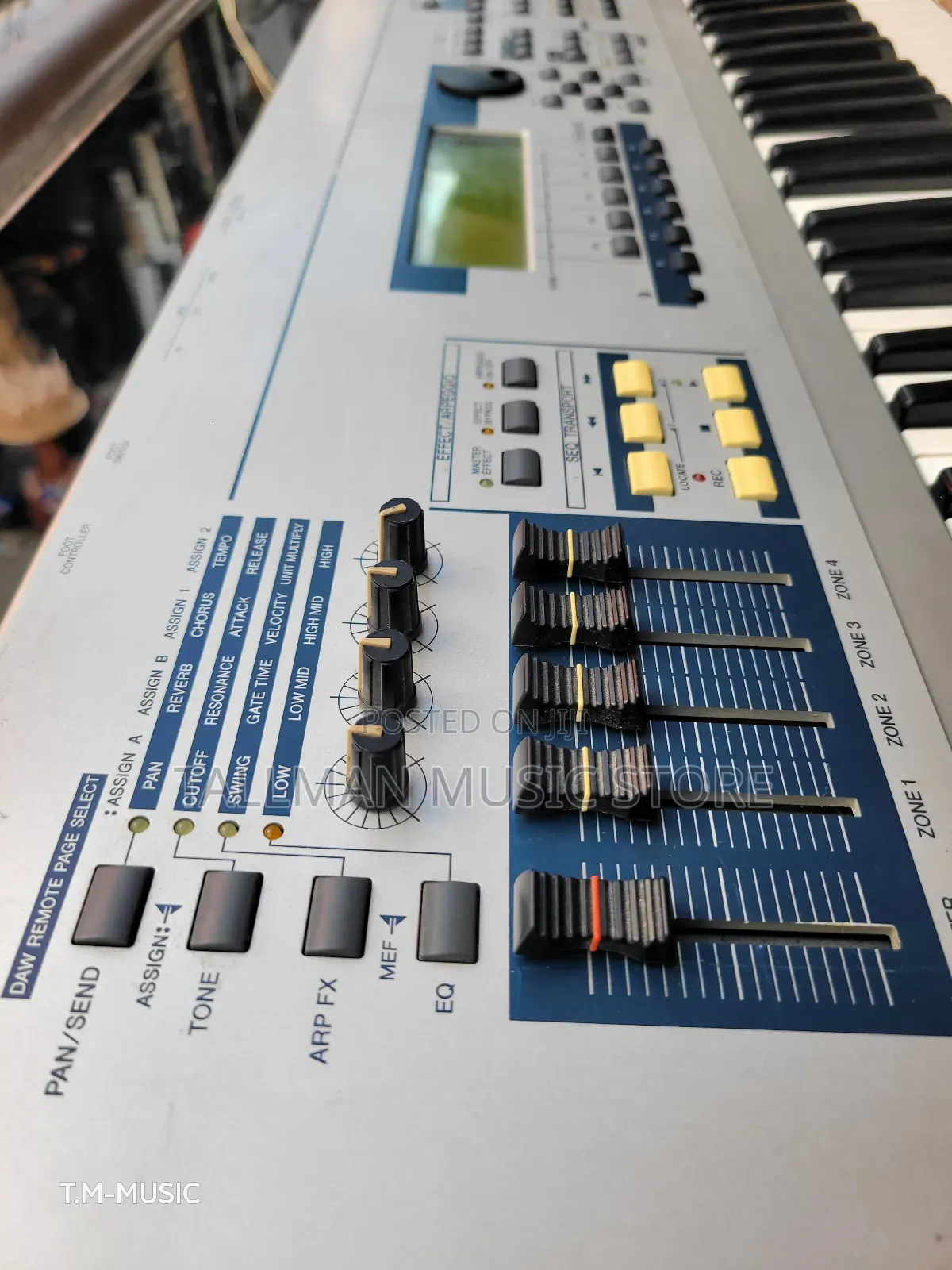 Yamaha Mo6