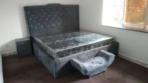 Complete Set of Bed Frame 6x6 With 10 Inches Foam