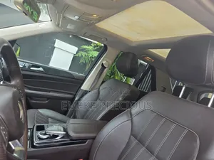 Mercedes-Benz GLE-Class 2019 Black