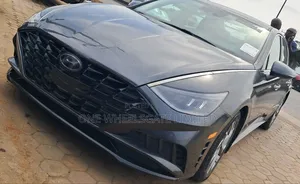 Hyundai Sonata SE 2021 Gray