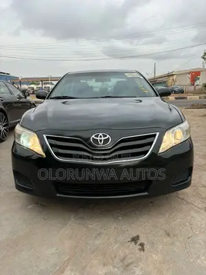 Toyota Camry LE 4dr Sedan (2.5L 4cyl 6AM) 2010 Black