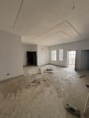 Massive 3 Bedroom Flat