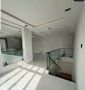 5bdrm Duplex in Clowry Creek, Lekki Expressway for rent