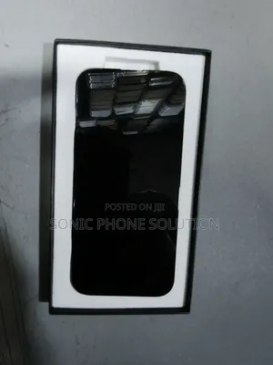 iPhone 17 Screen