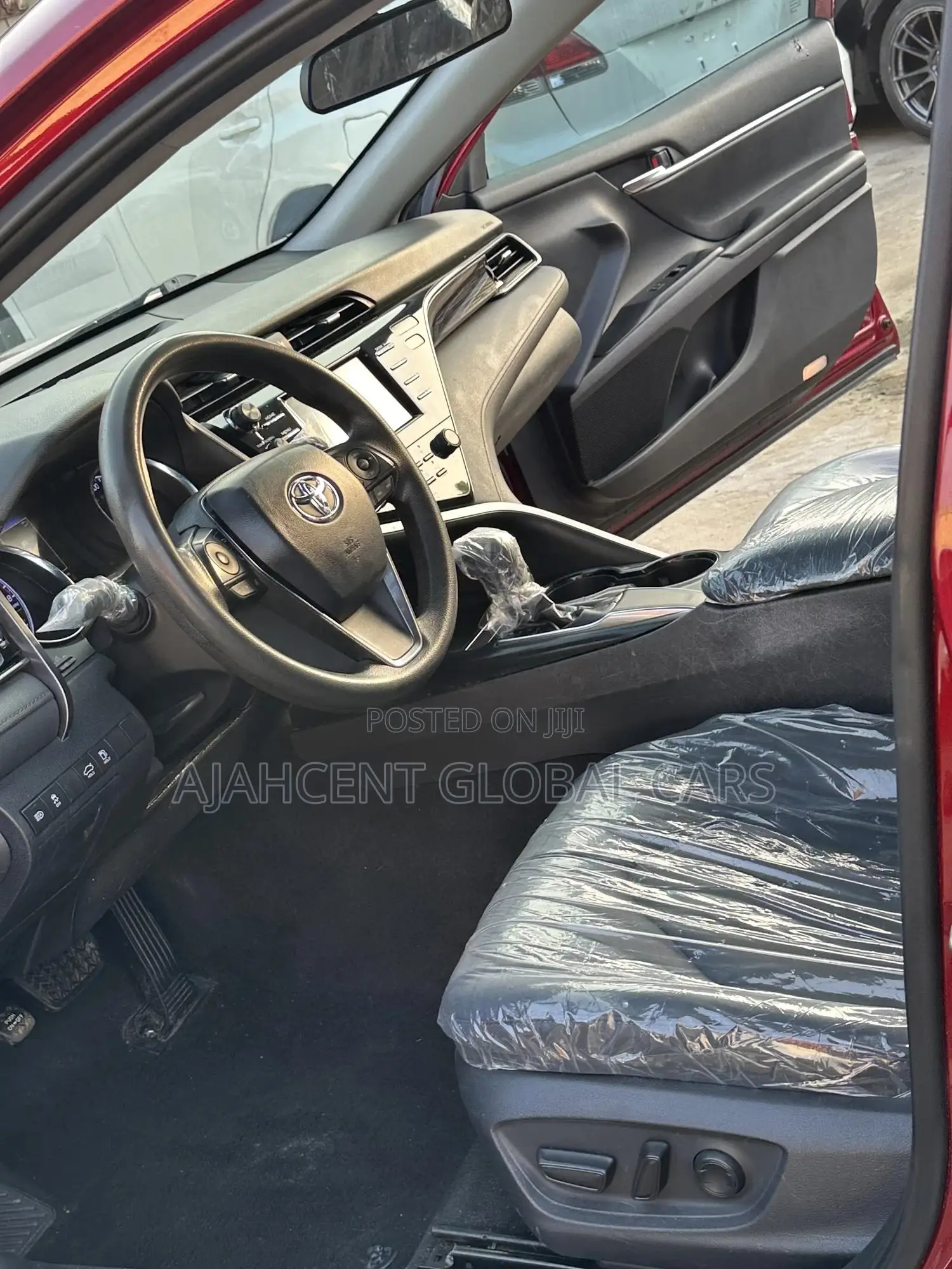 Toyota Camry 2019 Red