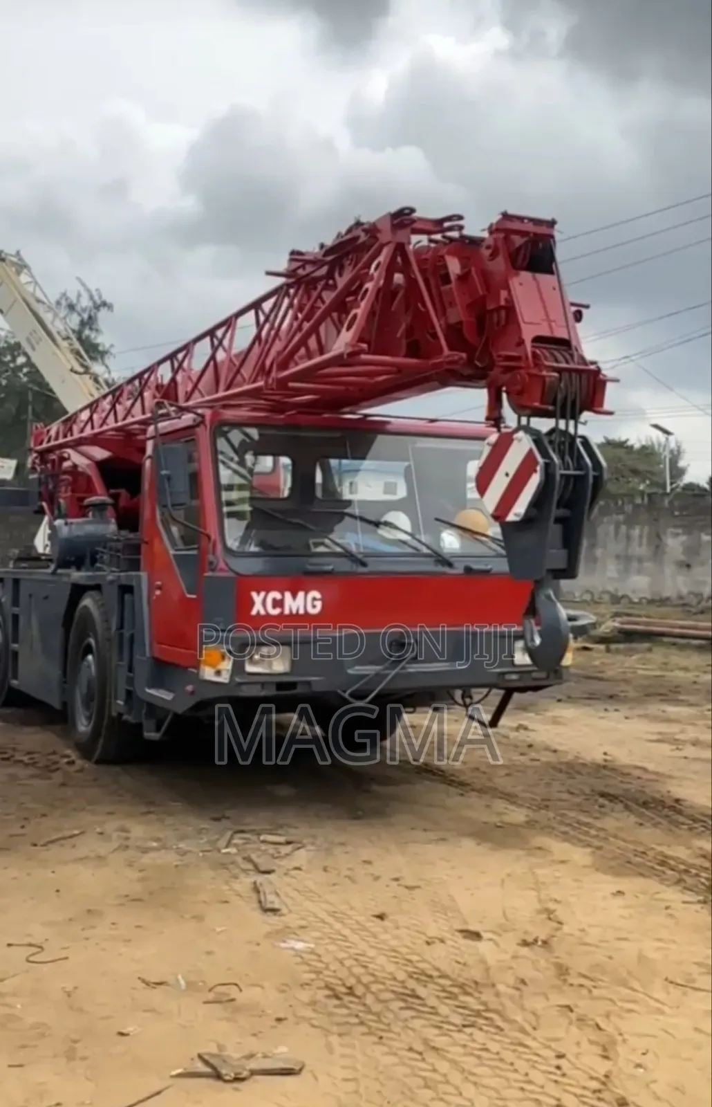 30tons Motor Crane – Available for Immediate Deployment