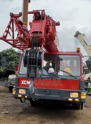 30tons Motor Crane – Available for Immediate Deployment