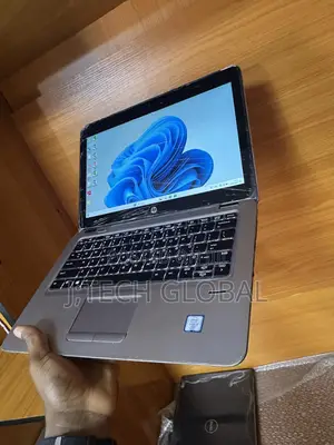 Laptop HP EliteBook 820 G3 8GB Intel Core i5 SSD 256GB