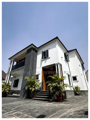 4bdrm Duplex in Summit Estate, Lugbe District for sale