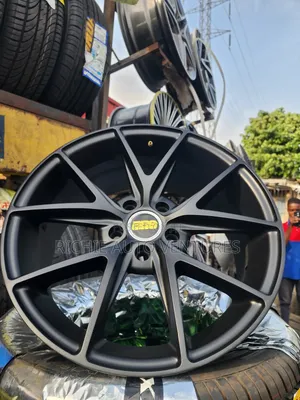 Mattblack 18inch Rim.