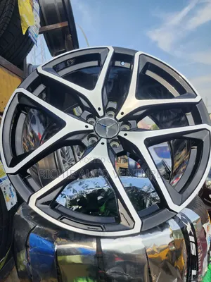 Brand New 21inch Gle43 Rim