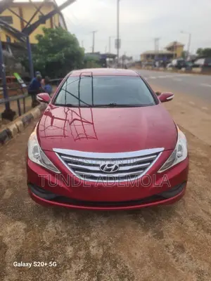 Hyundai Sonata GLS 4dr Sedan (2.4L 4cyl 6A) 2014 Red