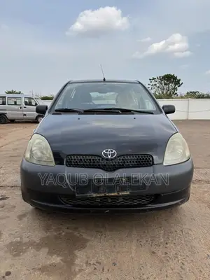 Toyota Yaris 2003 Black