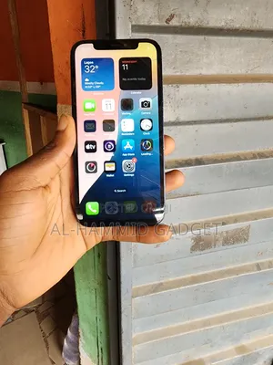 Apple iPhone 12 64 GB Blue