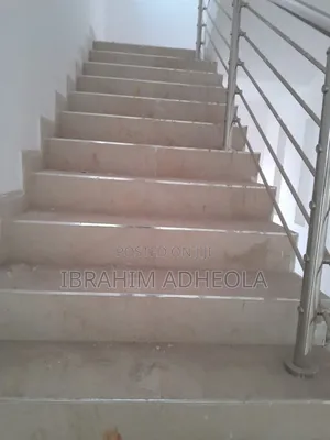 5bdrm Duplex in Shonibare Estate for rent