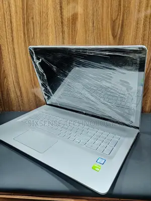 Laptop HP Envy 17 8GB Intel Core i7 SSD 256GB