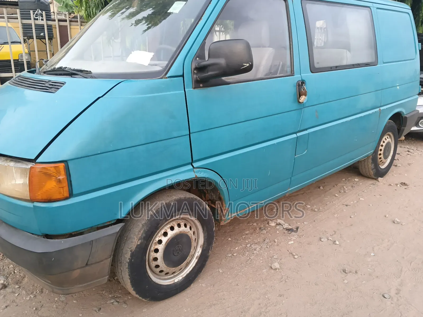 Volkswagen Transporter 2002 Blue