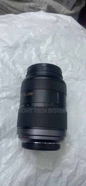 Panasonic Lumix Lens 45-200mm
