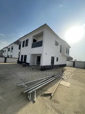 4bdrm Duplex in 4Tree4, Lugbe District for sale