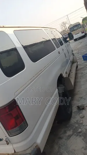 Ford E250 2012 White