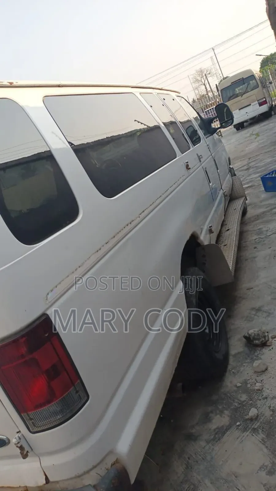 Ford E250 2012 White