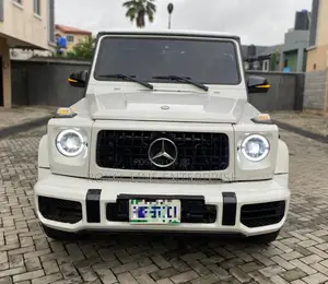 Mercedes-Benz G-Class G63 AMG 4dr SUV 4WD (5.5L 8cyl Turbo 7A) 2015