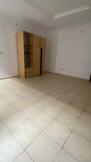 Studio Apartment in Chevy View, Chevron for rent