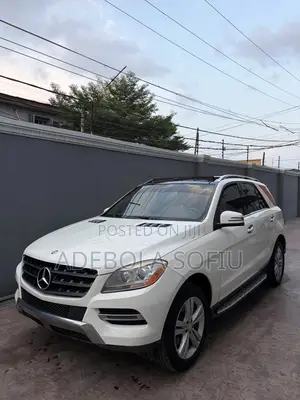 Mercedes-Benz M Class ML350 4MATIC 4dr SUV AWD (3.5L 6cyl 7A) 2014