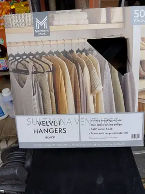 Member's Mark Velvet Hangers (50 Counts)