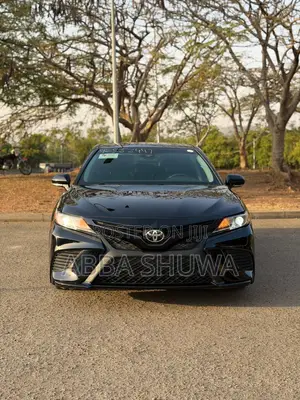 Toyota Camry SE (2.5L 4cyl 8A) 2019 Black