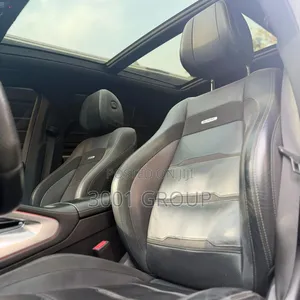 Mercedes-Benz GLE-Class 2022 Gold