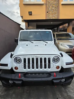 Jeep Wrangler Sahara 2013 White